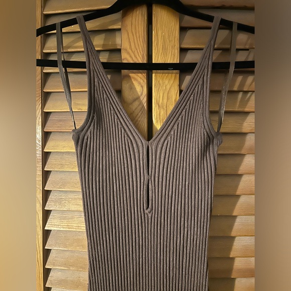 Small, Petite Brown Abercrombie Dress - Picture 2 of 2